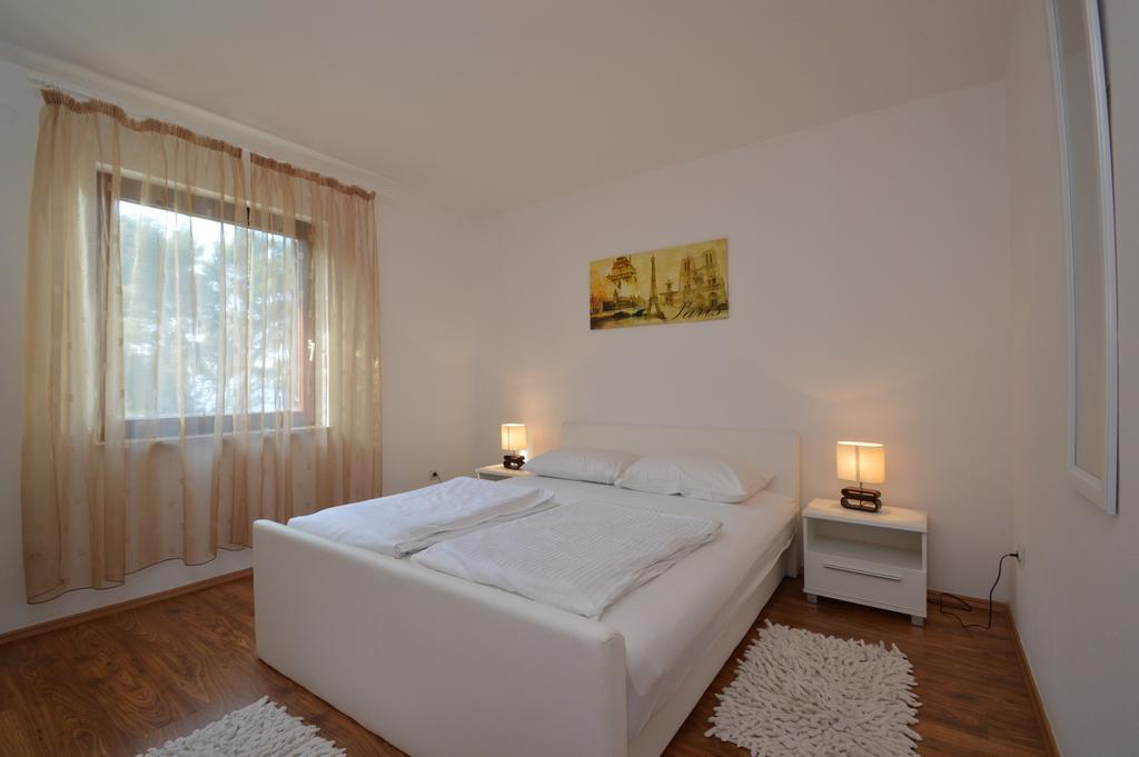 Apartment Vita Mali Losinj Exterior photo