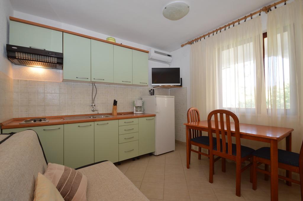 Apartment Vita Mali Losinj Exterior photo