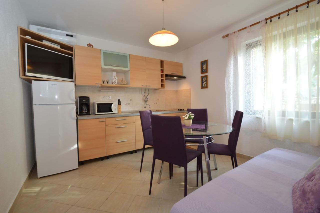 Apartment Vita Mali Losinj Exterior photo