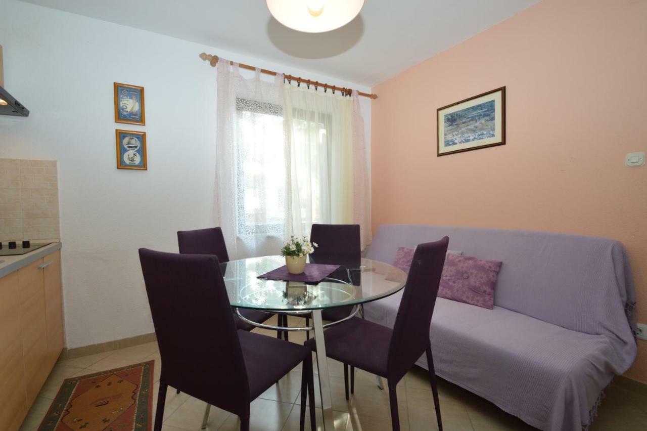 Apartment Vita Mali Losinj Exterior photo