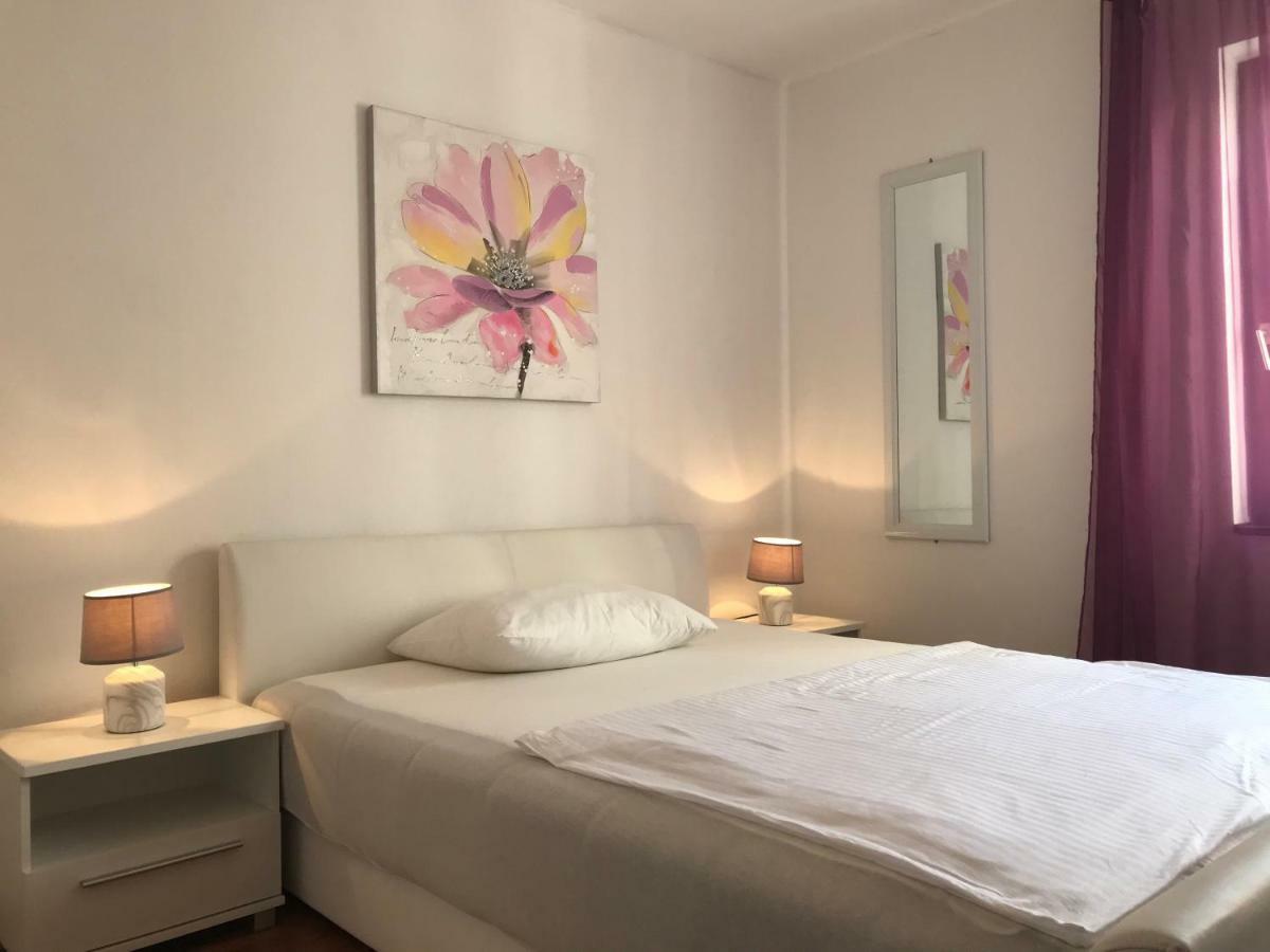 Apartment Vita Mali Losinj Exterior photo